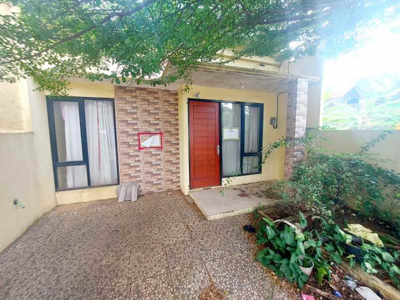 over kredit 70jt rumah siap huni di dekat gdc depok