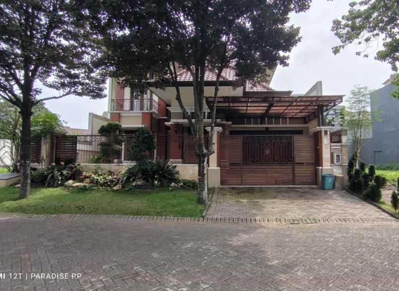 perumahan araya malang rumah klasik 2 lantai siap huni