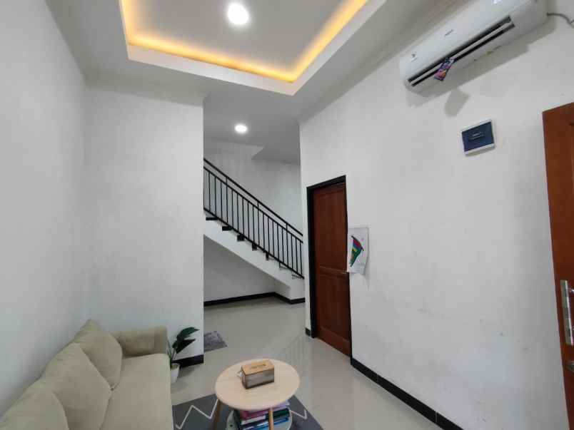 perumahan islami 2 lantai dekat exit tol sawangan shm