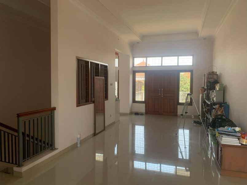 puri surya jaya sidoarjo rumah 2 lantai row jalan 7 m