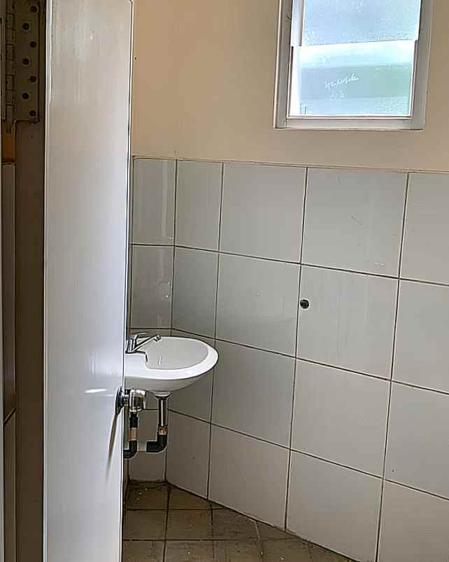 ruko strategis dan bagus di lenteng agung