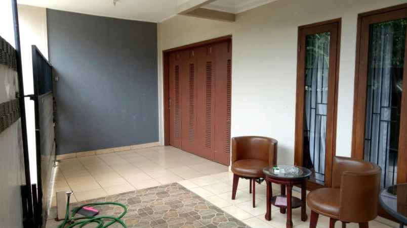 rumah 2 lantai luas 222m type 6kt cakung jakarta timur
