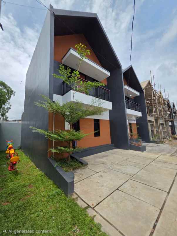 rumah 2 lantai pamulang tangerang selatan 810 juta