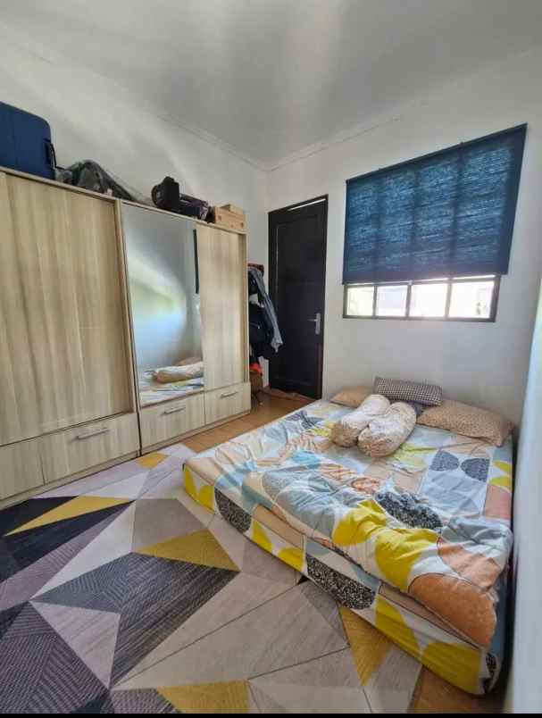 rumah 2lt dalam perumahan di ciherang tapos depok
