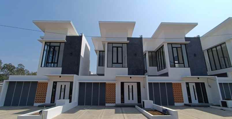 rumah 700 juta an lokasi dekat coban rais