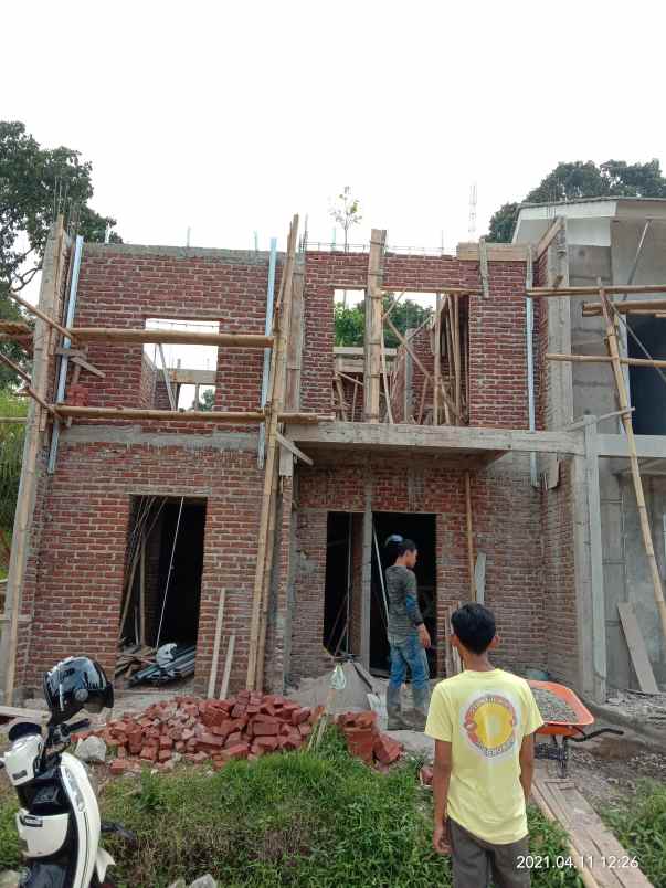 rumah arcamanik kab bandung jawa