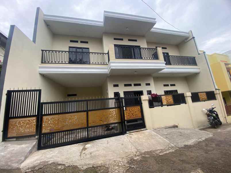 rumah bagus komplek unpad cigadung dago bandung utara