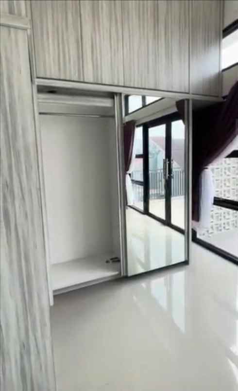 rumah baru 2 lantai dalam cluster beji depok