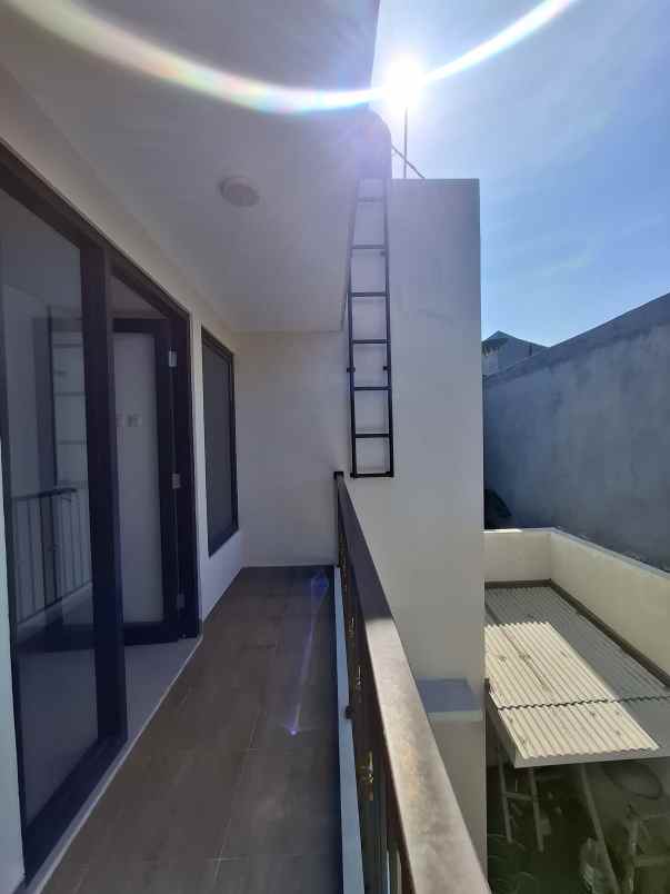 rumah baru dalam komplek kodau jatiasih bekasi