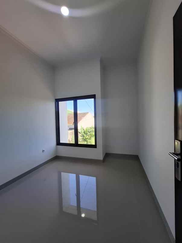 rumah baru dalam komplek kodau jatiasih bekasi