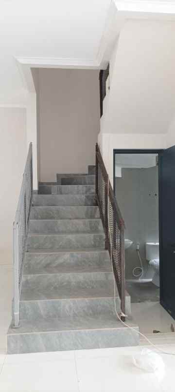 rumah baru modern minimalis di kopo permai bandung