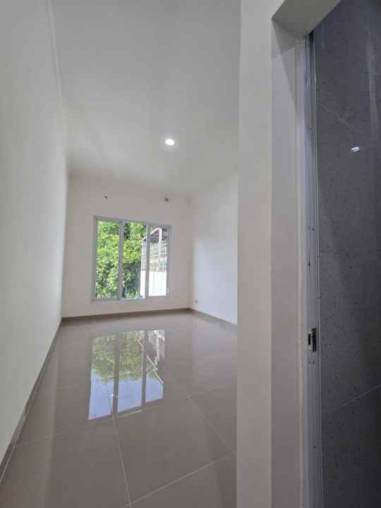 rumah baru renovasi siap huni kota wisata