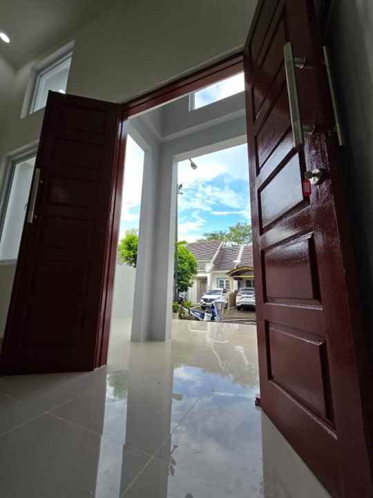 rumah baru renovasi siap huni kota wisata