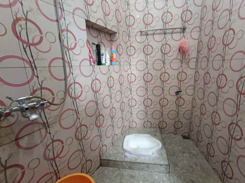 rumah cebongan strategis sejuk nyaman di kota salatiga