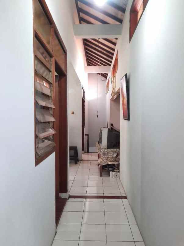 rumah cihanjuang dekat sariwangi cibaligo bandung