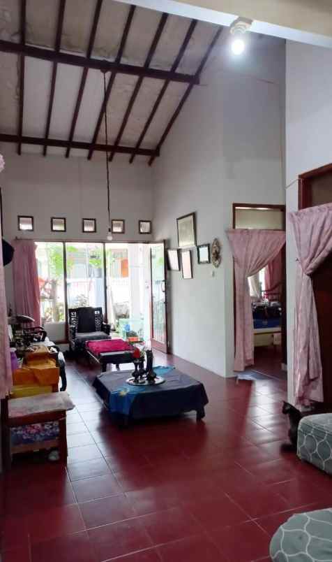 rumah cihanjuang dekat sariwangi cibaligo bandung