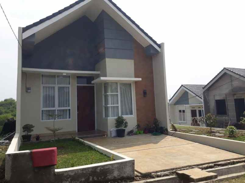 rumah ciherang laladon