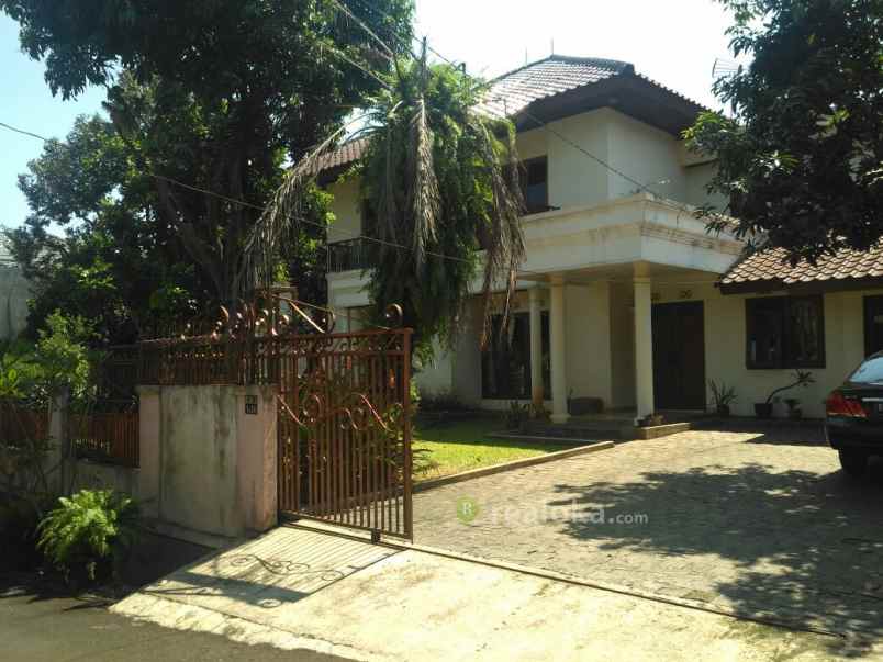 rumah ciputat