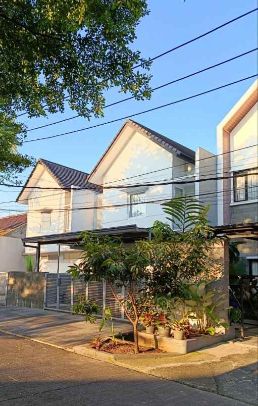 rumah cisaranten kulon arcamanik bandung timur