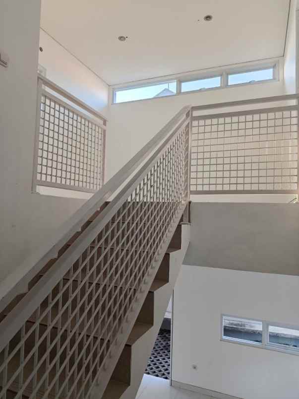 rumah cisaranten kulon arcamanik bandung timur