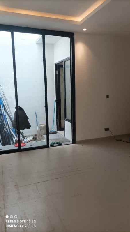 rumah cluster baru dalam komplek di jatiasih bekasi