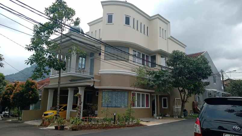 rumah cluster cantik di sentul city bogor