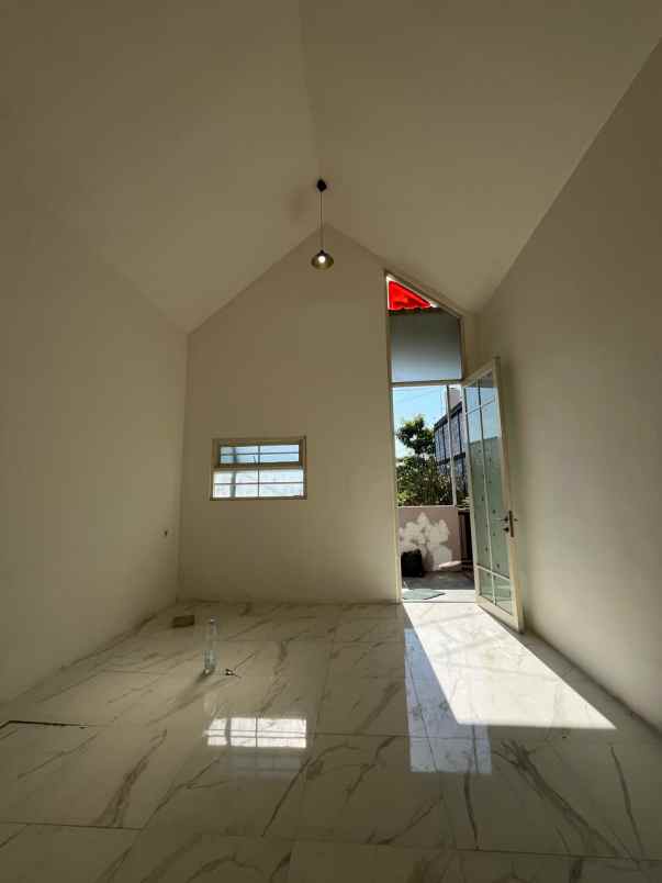 rumah dijual asli surabaya 300 jutaan
