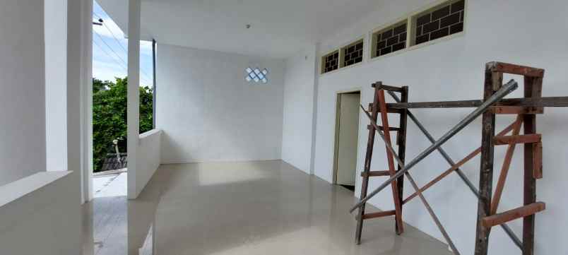 rumah dijual candi lontar surabaya barat