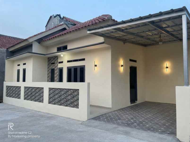 rumah dijual dekat stasiun krl