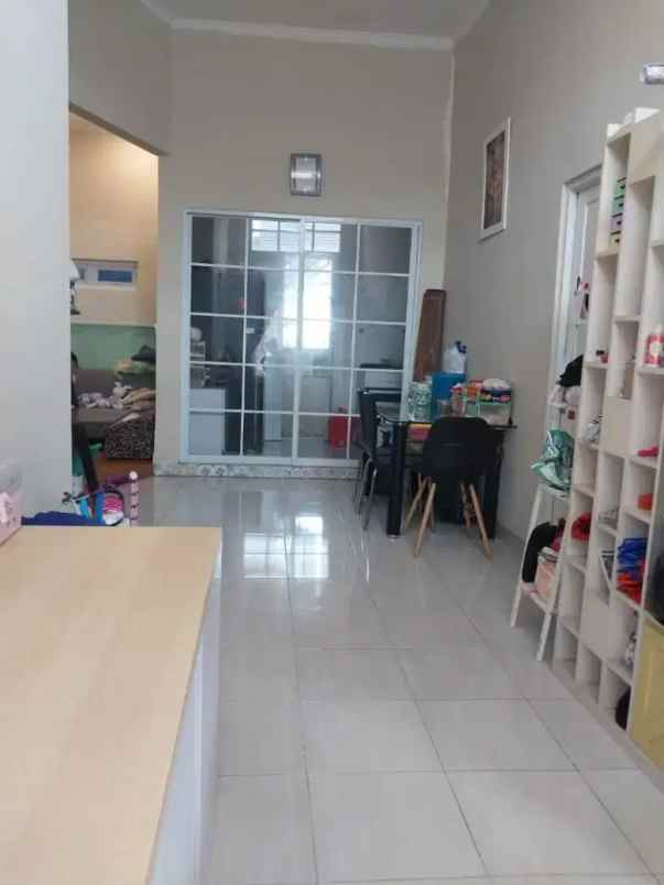 rumah dijual murah strategis di ciputat serua