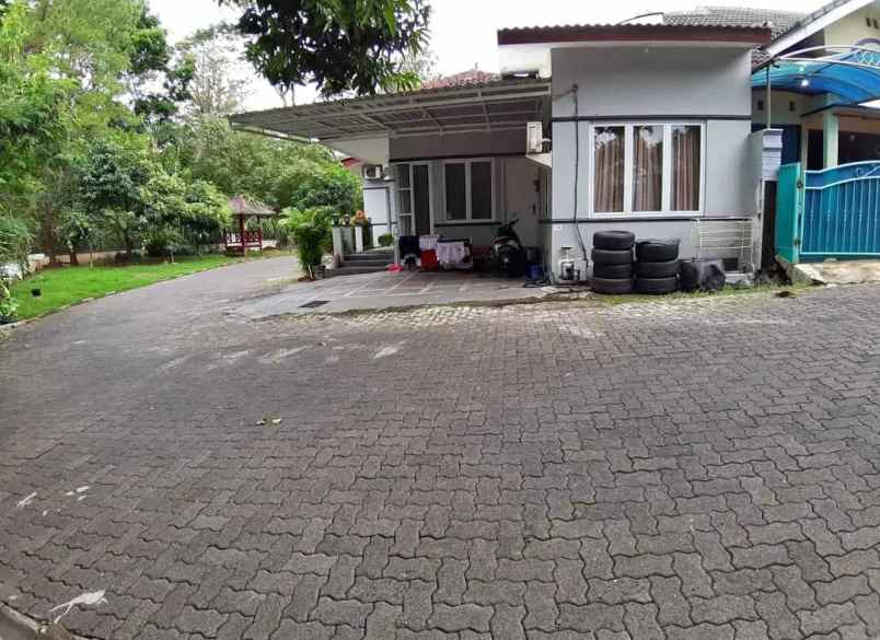 rumah duta mas banyumanik semarang