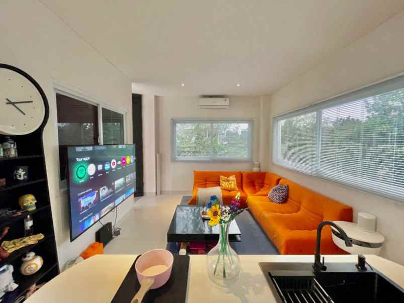 rumah fully furnished cisitu dago bandung