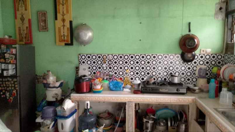 rumah hook hitung tanah rungkut menanggal