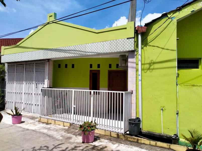 rumah hook lokasi strategis perumahan polimer