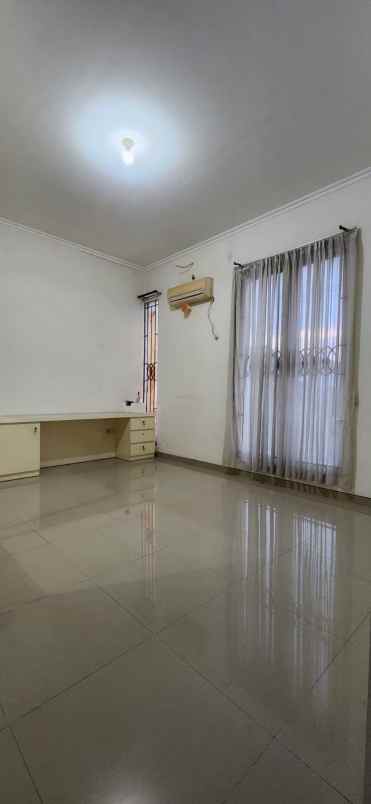 rumah hook siap huni di galaxy bumi permai araya