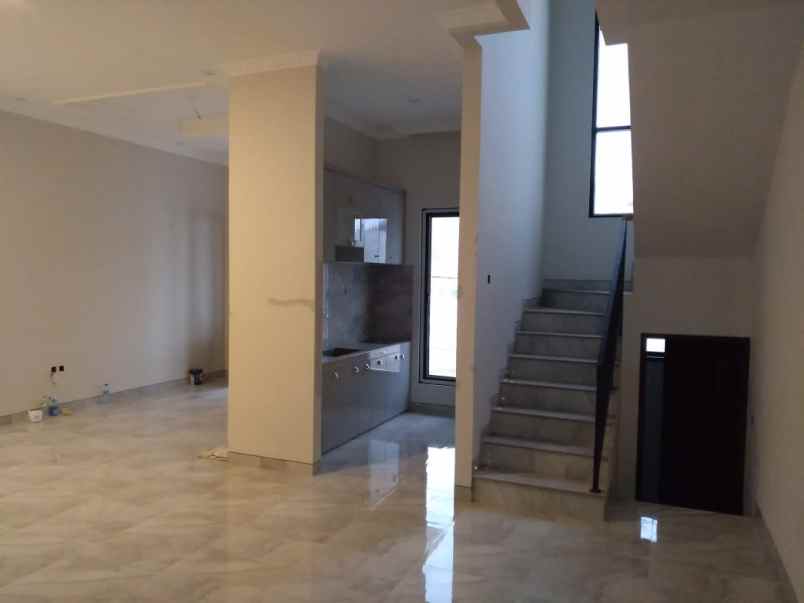 rumah jl jati makmur raya pondok