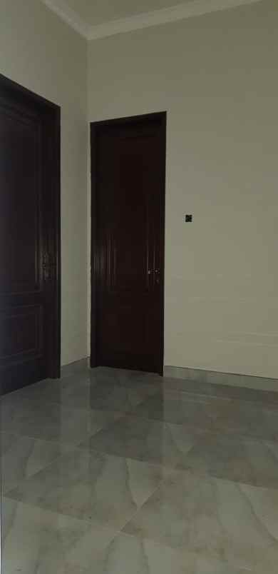 rumah jl jati makmur raya pondok