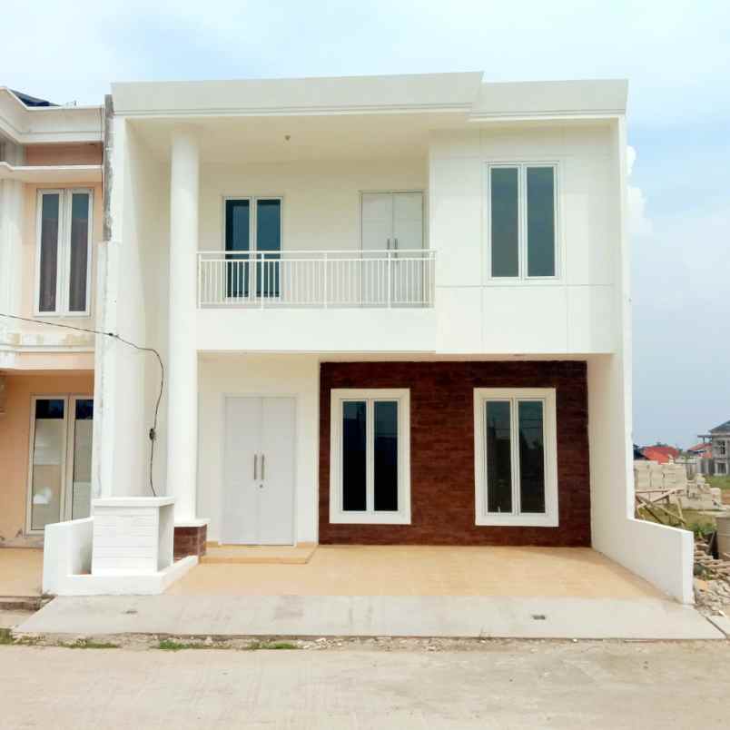 rumah jl kaliabang tengah kec