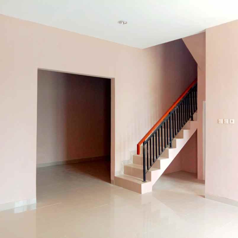 rumah jl kaliabang tengah kec