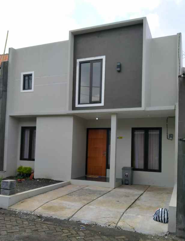 rumah jl kalisari sumampir