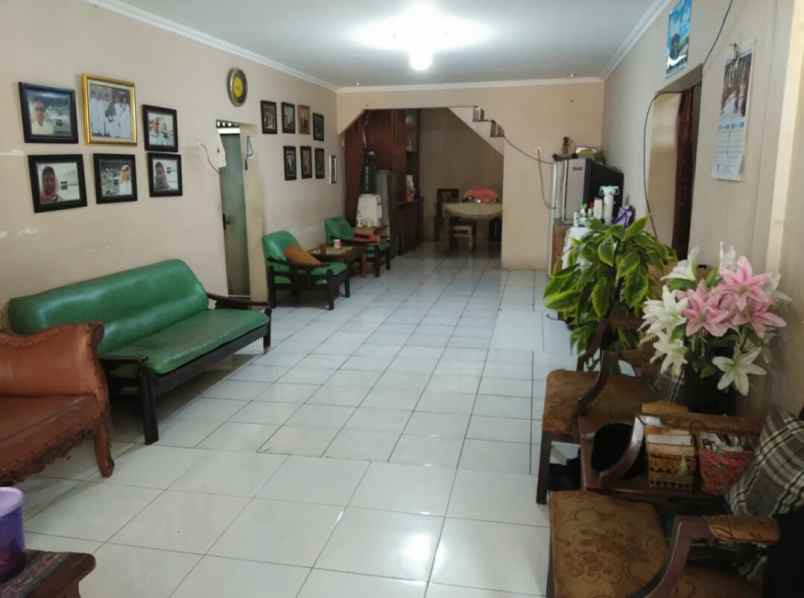 rumah jl sigura gura perumnas