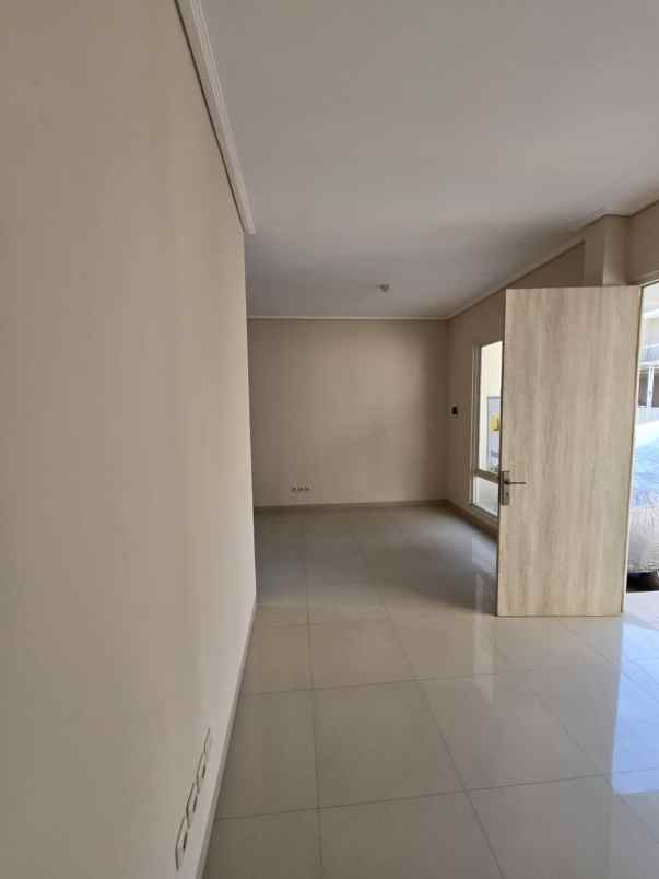 rumah juanda landblok strategis listrik 1300w