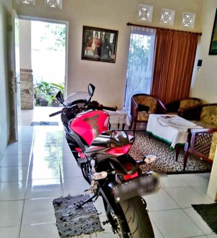 rumah kaba kedungmundu tembalang semarang