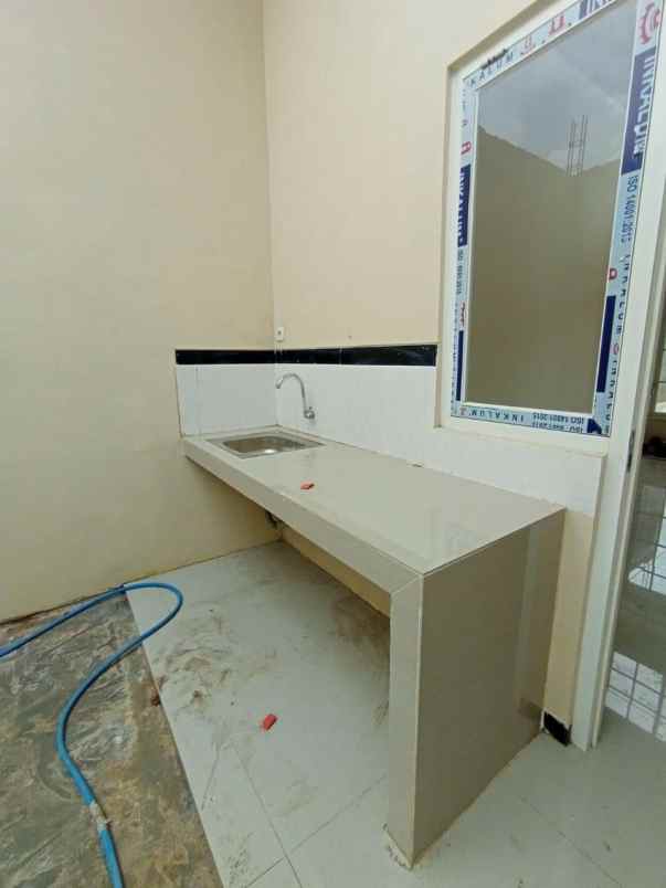 rumah konsep villa modern di kota malang