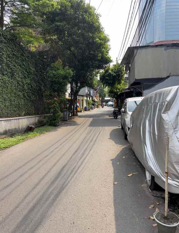 rumah kos 2 lantai lokasi strategis bonus rumah