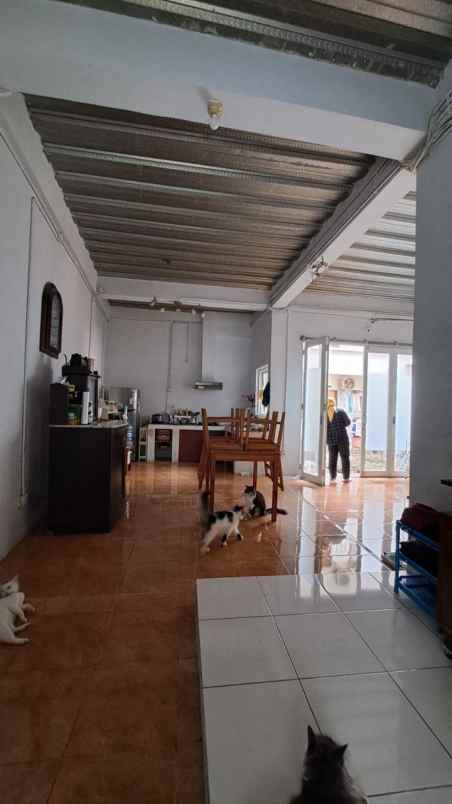 rumah kos 2 lantai lokasi strategis bonus rumah