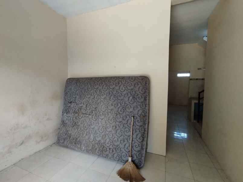 rumah kost strategis dekat rsud dr moewardi solo