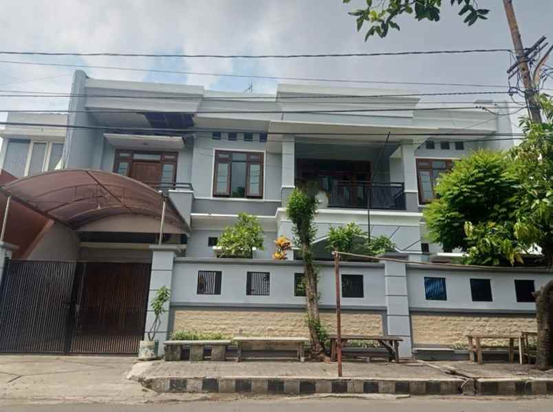rumah manyar tirtoyoso mewah siap huni row 3 mobil