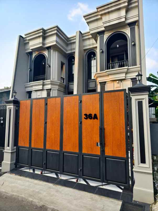 rumah mewah 2 lt kalimulya depok