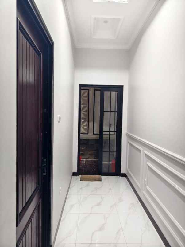 rumah mewah 2 lt kalimulya depok